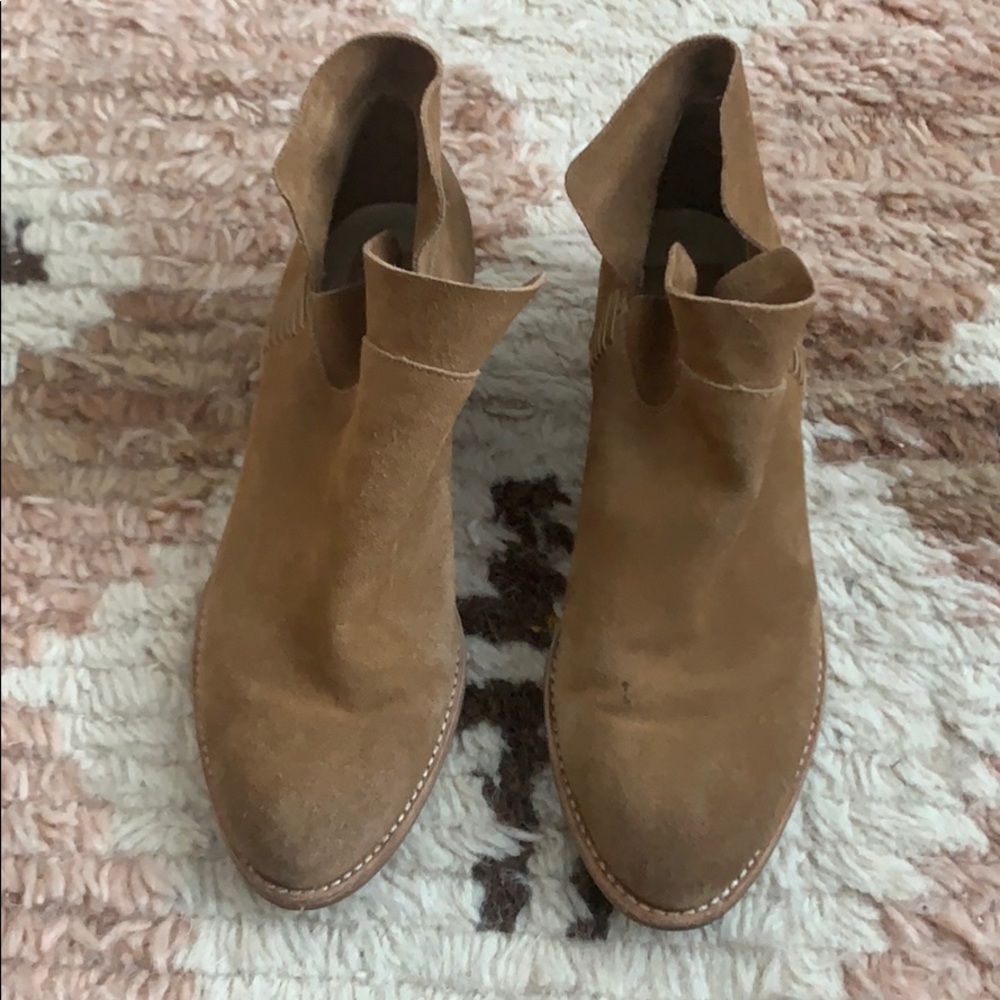 Dolce Vita booties